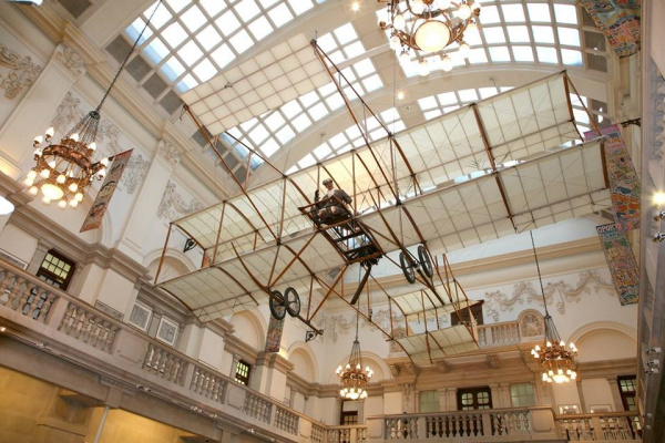 museum wom