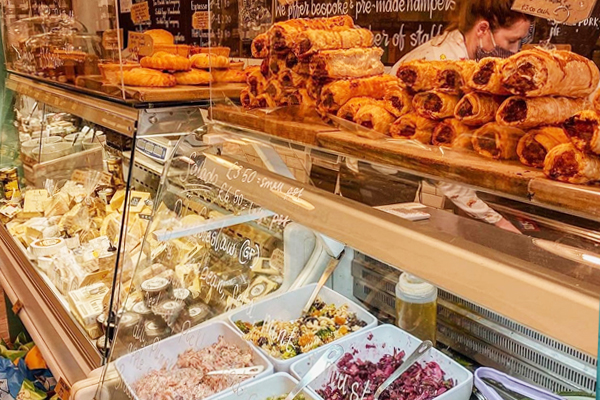 the mall deli